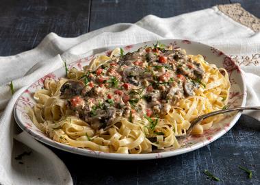 Κοτόπουλο Stroganoff με Ταλιατέλες